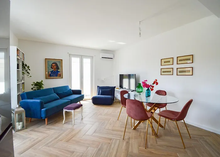 60 Passi Dal Mare-charming Cdo 公寓 卡普多兰多