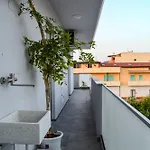 60 Passi Dal Mare-charming Cdo Lejlighed Capo dʼOrlando